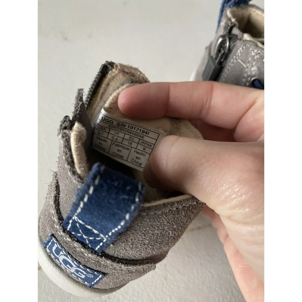 UGG Keelan Infant Baby Boots Size 0/1 Grey Suede Blue Laces 1017194I Shoes